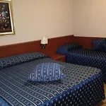 芬尼希亚酒店 酒店