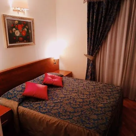 Fenicia Otel