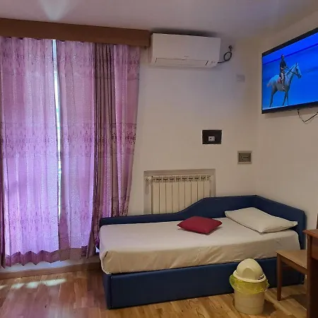 Otel Fenicia