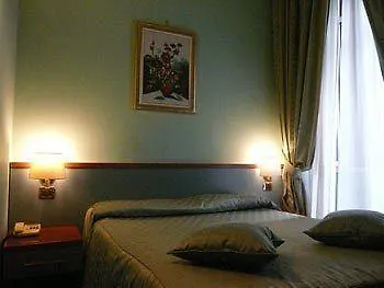 Otel Fenicia