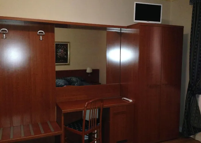 芬尼希亚酒店 2* 罗马